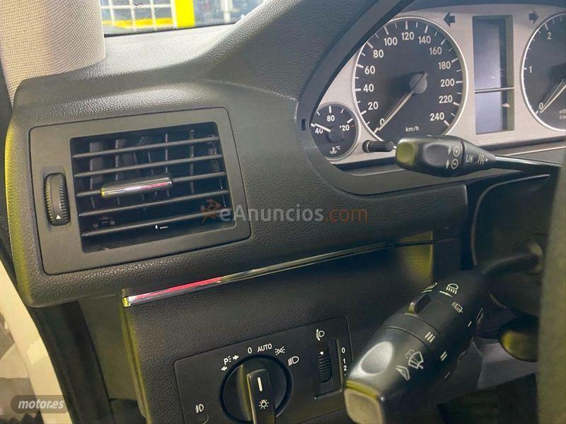 Mercedes Clase B B 200 CDI de 2010 con 168.000 Km por 10.990 EUR. en La Coruna