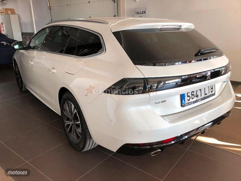 Peugeot 508 Hybrid SW Allure Pack HYBRID 225 eEAT8 de 2021 con 200 Km por 35.800 EUR. en Ciudad Real