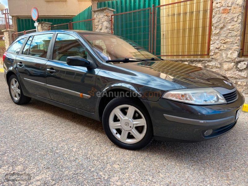 Renault Laguna GRAND TOUR EXPRESSION 1.9DCI 120CV de 2003 con 164.000 Km por 2.300 EUR. en Madrid