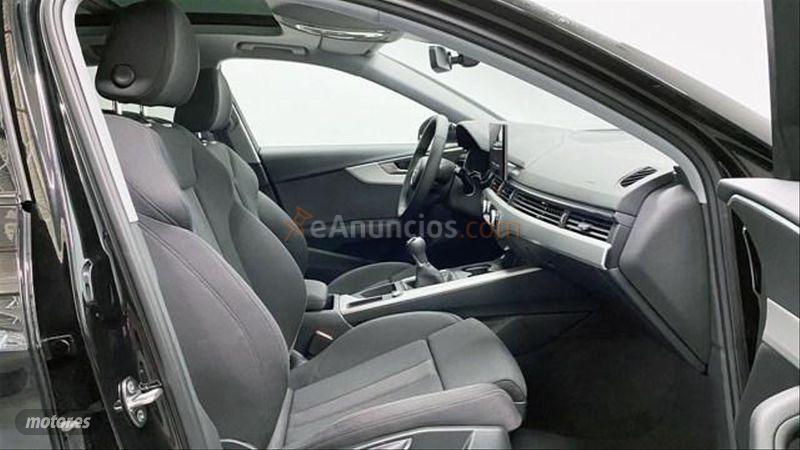 Audi A4 Avant Black line 35 TFSI 110kW 150CV de 2019 con 12.000 Km por 38.900 EUR. en Barcelona