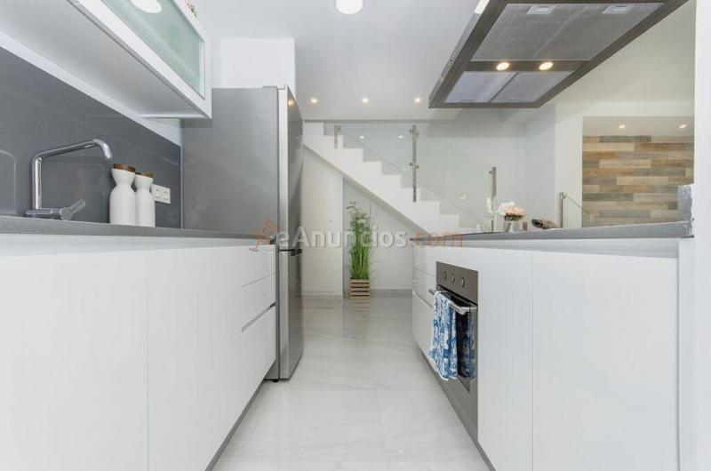 Casa-Chalet en Venta en Polop Alicante