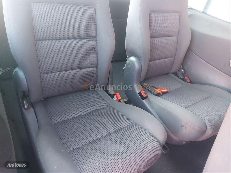 Volkswagen Sharan 2.0 TDI Highline de 2007 con 184.000 Km por 5.400 EUR. en Malaga