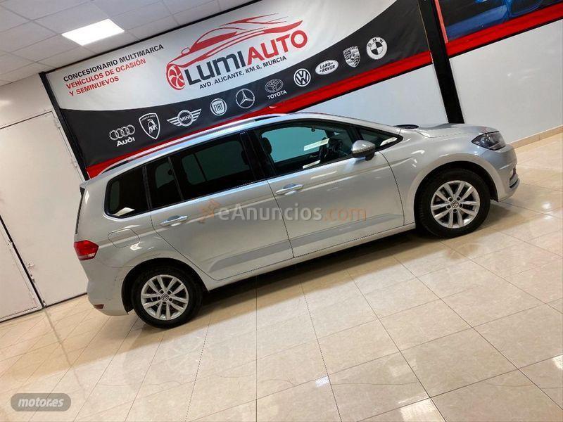 Volkswagen Touran Sport 2.0 TDI 110kW150CV BMT DSG de 2016 con 178.000 Km por 17.900 EUR. en Murcia