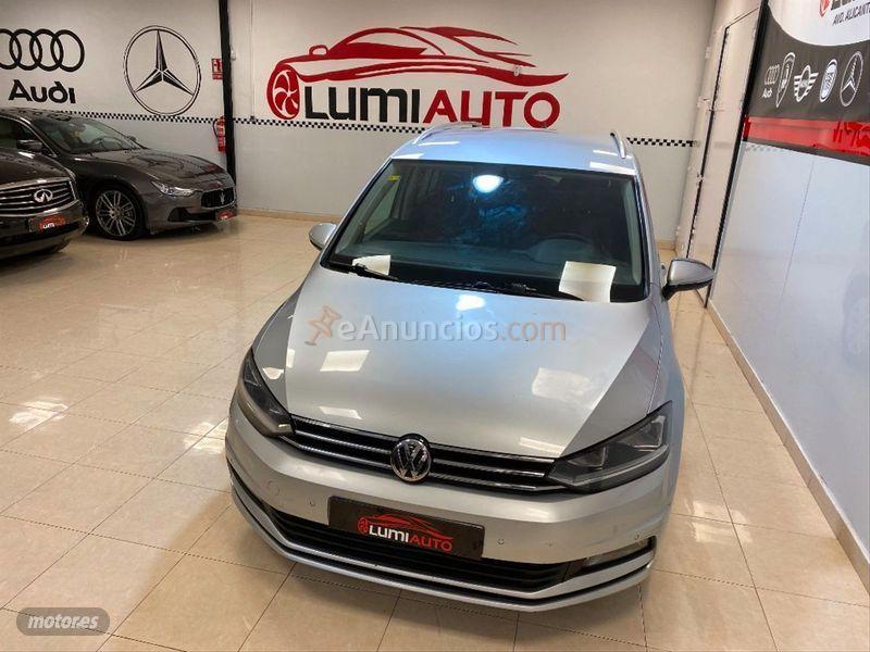 Volkswagen Touran Sport 2.0 TDI 110kW150CV BMT DSG de 2016 con 178.000 Km por 17.900 EUR. en Murcia