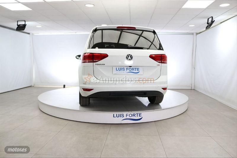Volkswagen Touran Business 1.6 TDI 85kW 115CV de 2017 con 164.000 Km por 16.800 EUR. en Murcia