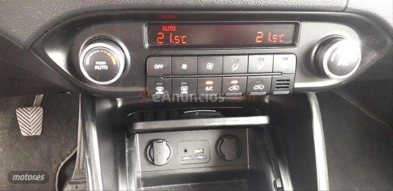 Kia Carens 1.6 GDi 99kW 135CV Drive de 2018 con 20.900 Km por 15.290 EUR. en Madrid