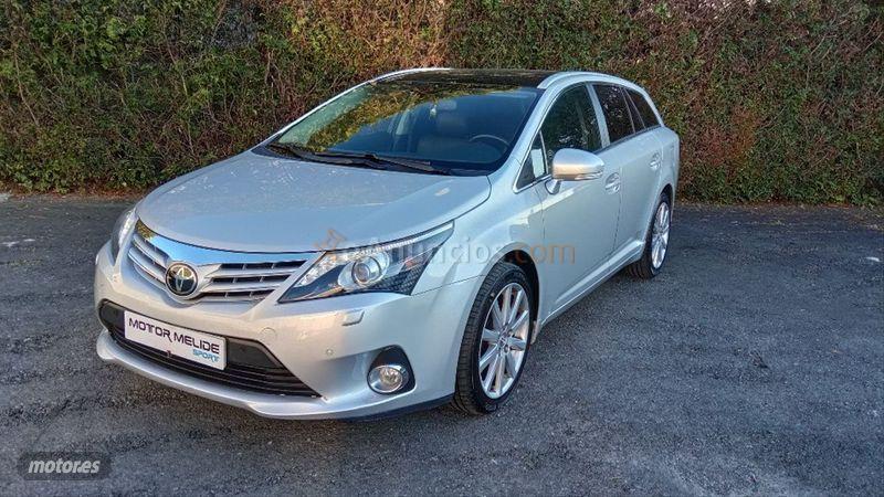 Toyota Avensis 150D Executive AutoDrive Cross Sport de 2014 con 147.400 Km por 15.500 EUR. en La Coruna