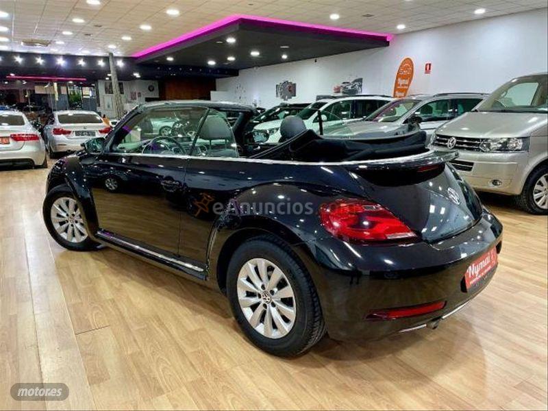 Volkswagen Beetle Cabrio Design 2.0 TDI 110CV BMT de 2016 con 121.000 Km por 20.995 EUR. en Cordoba