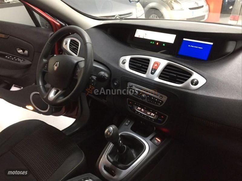 Renault Grand Scenic Dynamique dCi 130 7 plazas E5 de 2010 con 178.000 Km por 6.990 EUR. en Barcelona