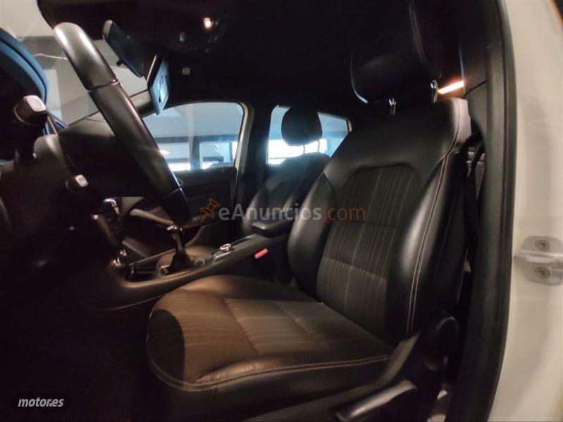 Mercedes Clase B B 180 CDI de 2011 con 54.000 Km por 14.000 EUR. en Pontevedra