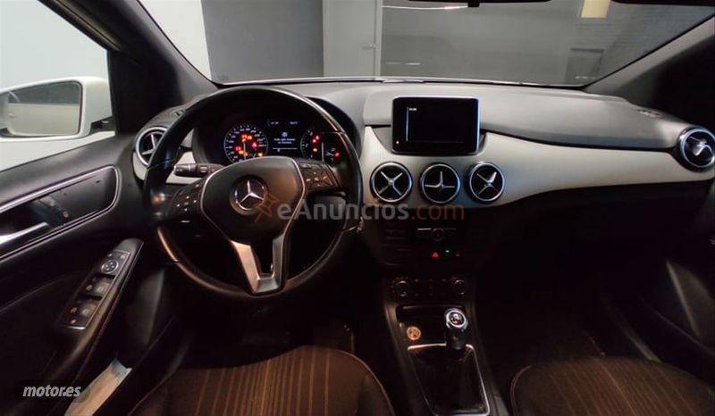 Mercedes Clase B B 180 CDI de 2011 con 54.000 Km por 14.000 EUR. en Pontevedra