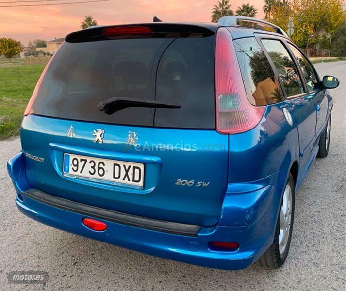 Peugeot 206 SW 1.6 HDI XS de 2006 con 147.000 Km por 2.300 EUR. en Murcia