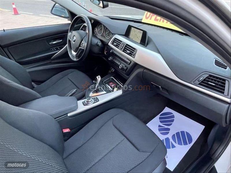 BMW Serie 3 318d Touring de 2015 con 159.000 Km por 16.800 EUR. en Toledo