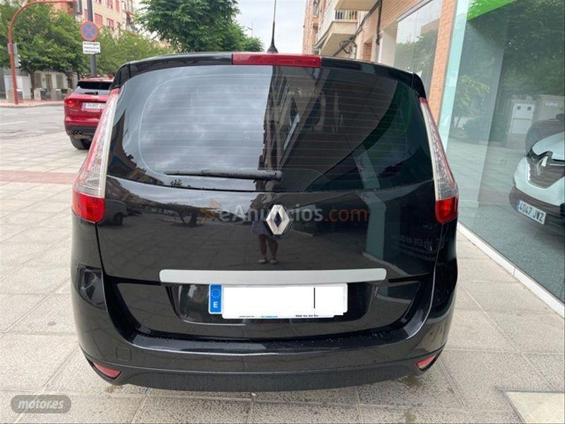 Renault Scenic Dynamique 1.5dCi 105cv eco2 de 2009 con 231.000 Km por 4.900 EUR. en Madrid