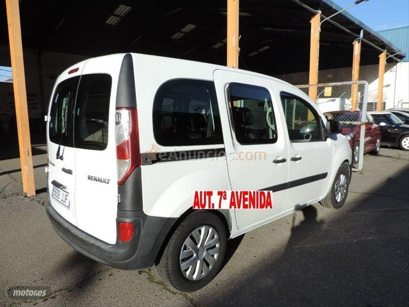 Renault Kangoo Combi Emotion M1AF Energy dCi 75 Euro 6 de 2016 con 200.000 Km por 7.500 EUR. en Badajoz