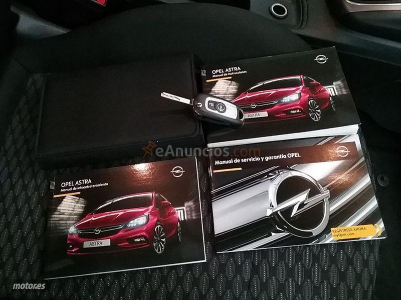 Opel Astra 1.6 CDTi SS 136 CV Selective ST de 2016 con 97.000 Km por 13.499 EUR. en Sevilla