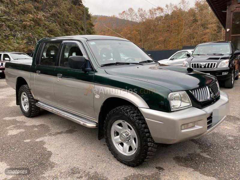 Mitsubishi L 200 Doble Cabina 4X4 Instyle de 2006 con 306.000 Km por 8.500 EUR. en Navarra