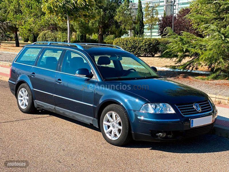 Volkswagen Passat Variant 1.9 TDi Highline 130CV de 2004 con 365.000 Km por 1.500 EUR. en Madrid
