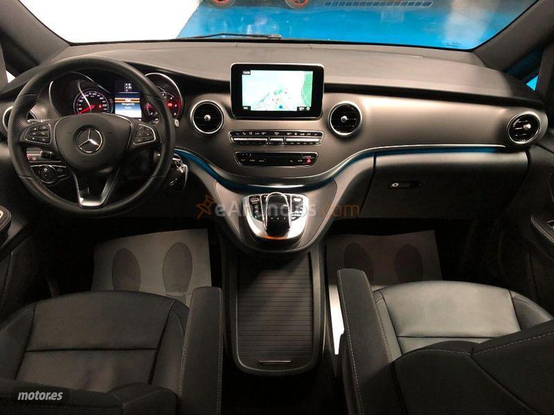 Mercedes Clase V 220 d Avantgarde Extralargo de 2018 con 65.000 Km por 51.999 EUR. en Madrid