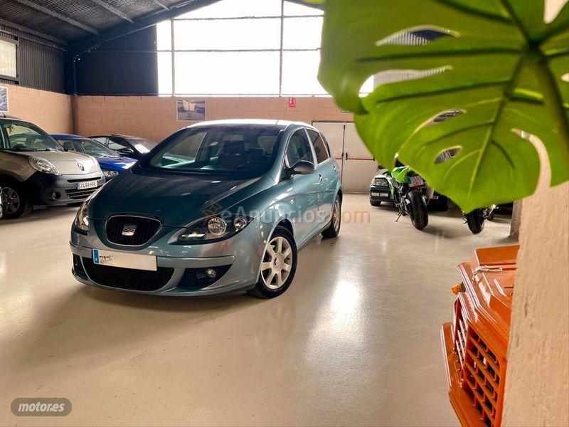 Seat Altea 1.9 TDI STYLANCE de 2005 con 209.000 Km por 3.800 EUR. en Zaragoza