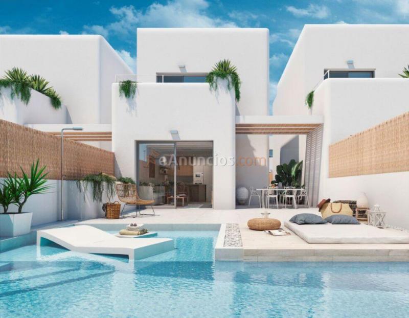 Casa-Chalet en Venta en Marina, La Alicante