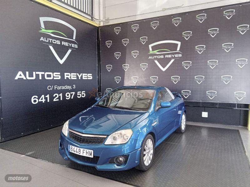 Opel Tigra Sport Premium 1.4 de 2005 con 156.000 Km por 2.600 EUR. en Madrid