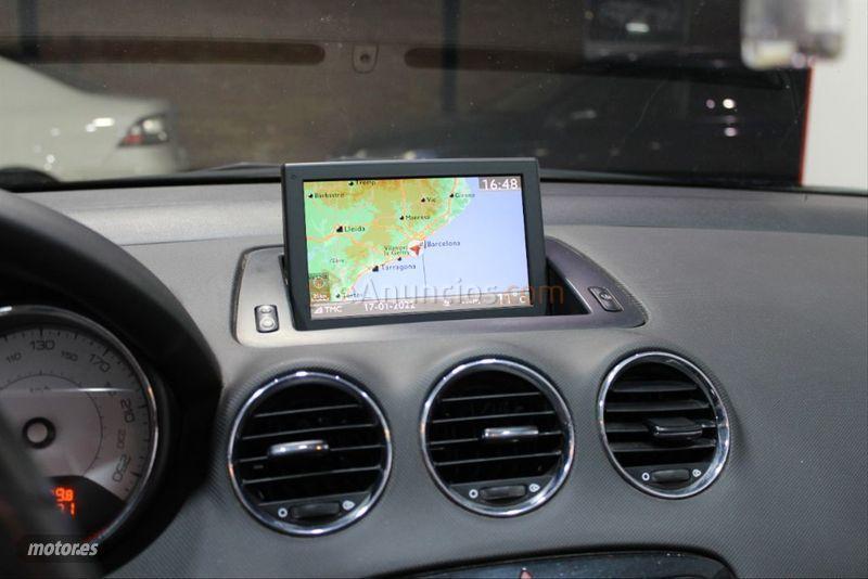 Peugeot 308 CC Active 2.0 HDI 163 FAP de 2011 con 289.000 Km por 6.990 EUR. en Barcelona