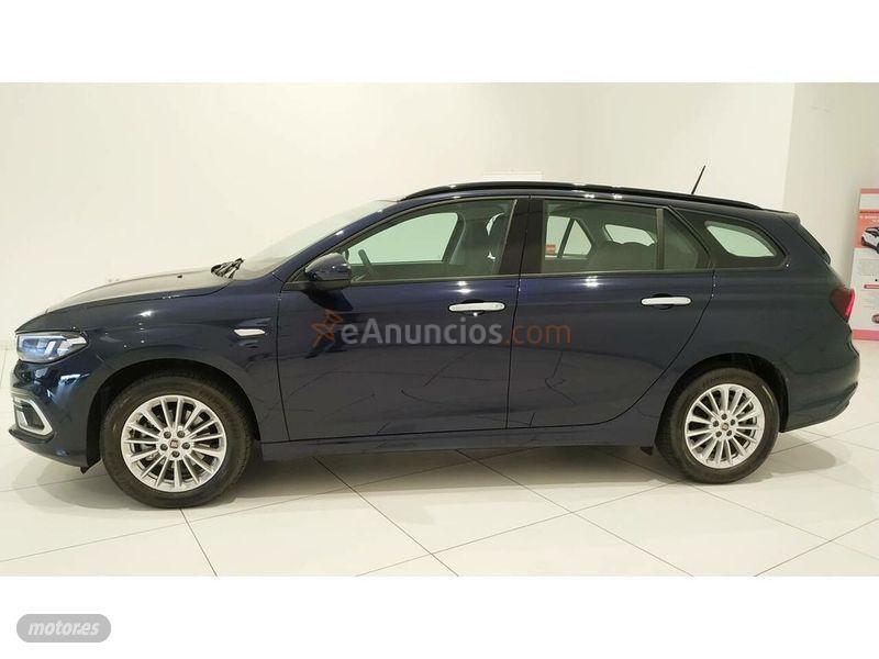 Fiat Tipo SW Life 1.0 73kW 100CV de 2021 con 5.090 Km por 18.500 EUR. en Sevilla