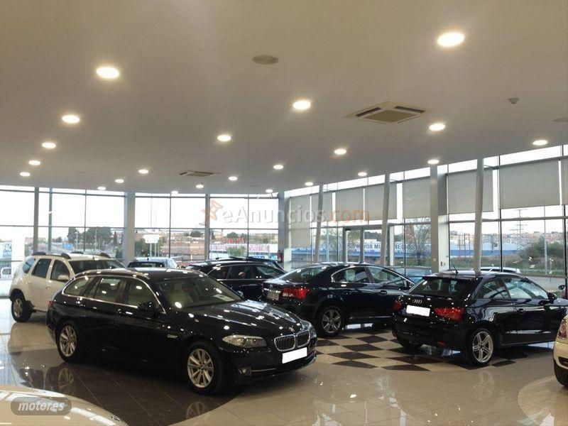 Nissan Pick up 4X4 Navara de 2004 con 192.000 Km por 5.900 EUR. en Madrid