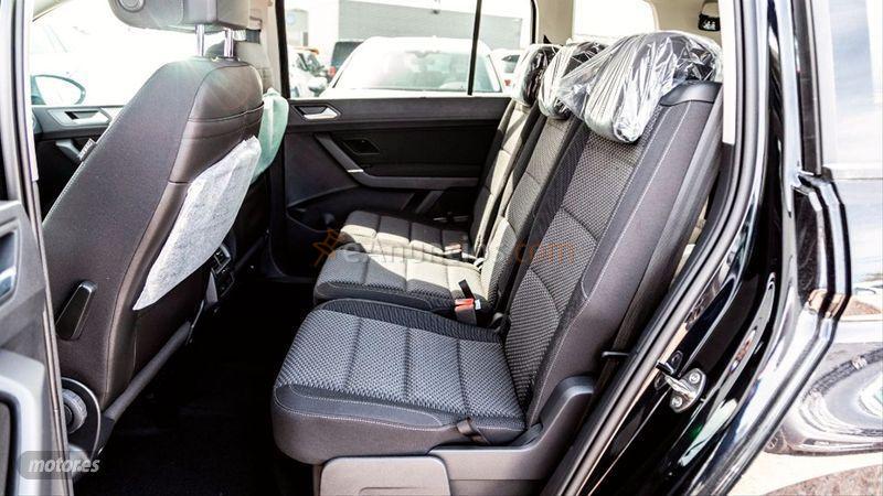 Volkswagen Touran Advance 1.5 TSI 110kW 150CV DSG de 2022 por 37.495 EUR. en Madrid