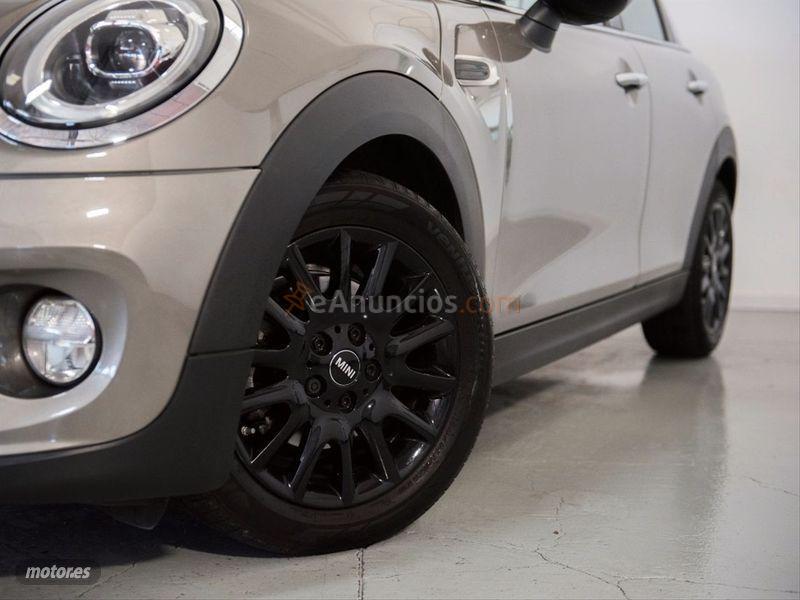 Mini Clubman COOPER de 2018 con 57.475 Km por 24.790 EUR. en Madrid