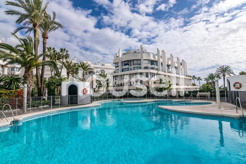 Piso en venta de 214 m Calle Ramón Gómez de la Serna, 29602 Marbella (Málaga)