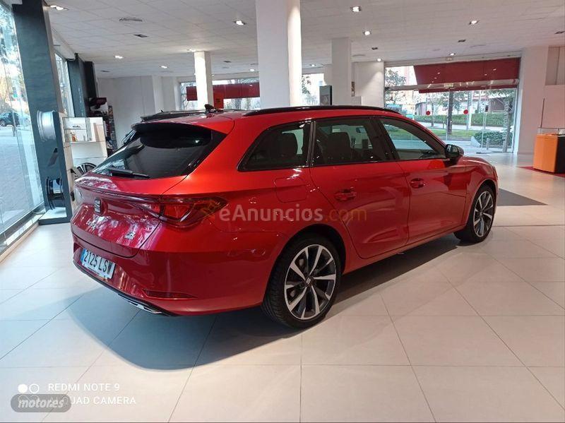 Seat Leon SP 1.4 eHybrid DSG SS FR Go XL de 2021 con 10.000 Km por 33.800 EUR. en Barcelona