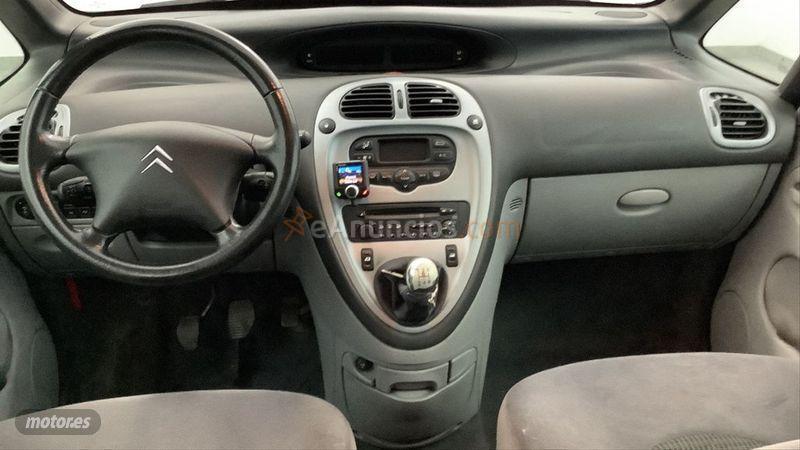 Citroen Xsara Picasso 1.6 Exclusive de 2007 con 202.093 Km por 2.110 EUR. en Madrid