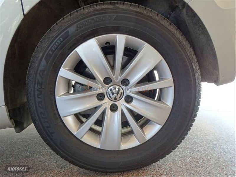 Volkswagen Sharan 2.0 TDI 177cv DSG Advance BMotion Tech de 2014 con 120.895 Km por 20.900 EUR. en Barcelona