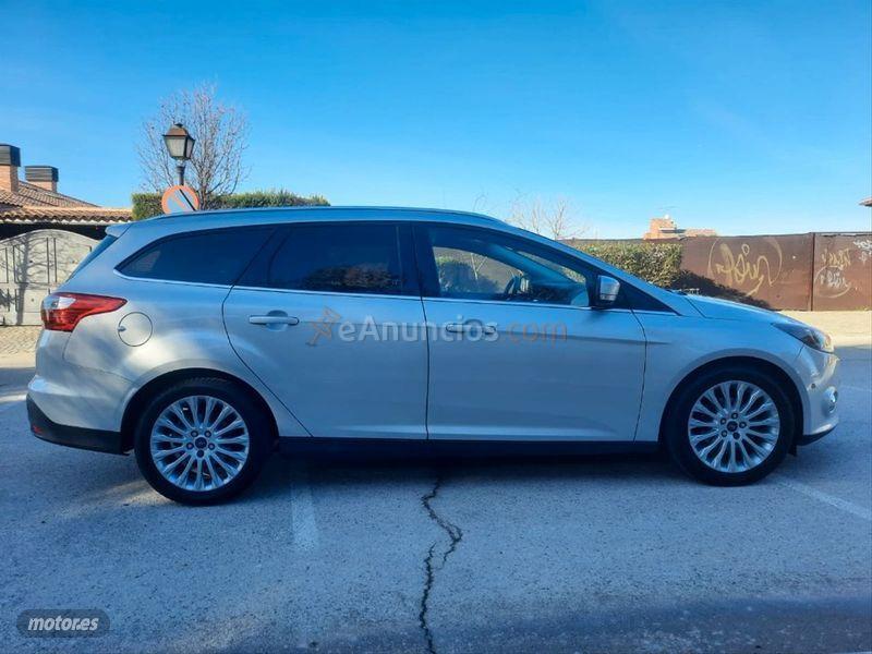 Ford Focus 1.0 Ecoboost ASS 125 Titanium Sportb. de 2013 con 120.000 Km por 7.995 EUR. en Madrid