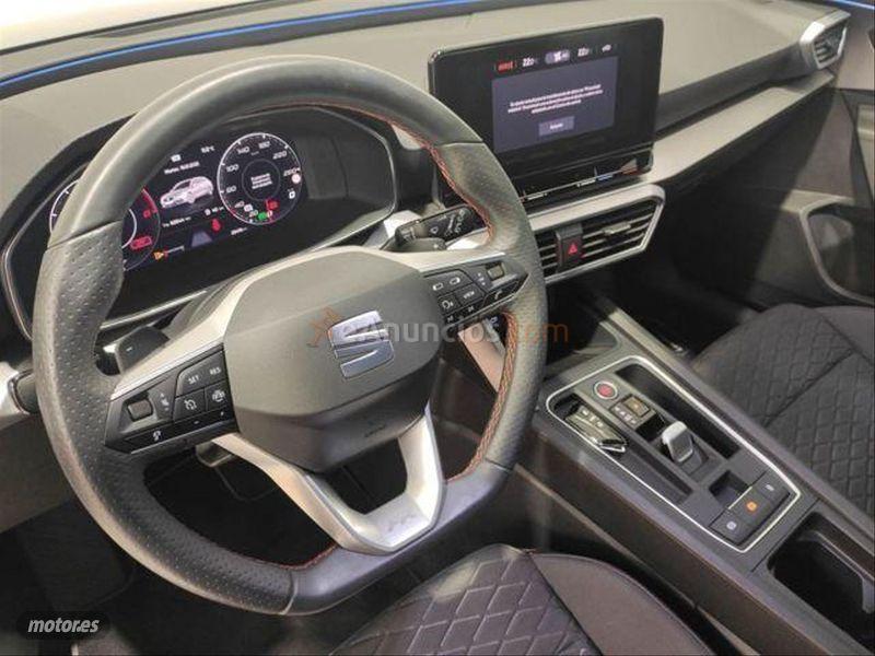 Seat Leon SP 1.5 eTSI 110kW DSG SS FR de 2020 con 20.461 Km por 26.900 EUR. en Granada