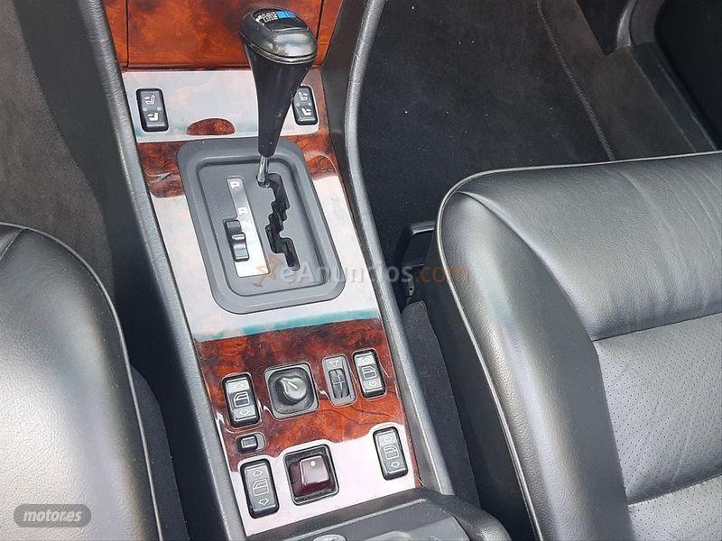 Mercedes 300 300CE-24 CABRIOLET de 1992 con 155.000 Km por 16.900 EUR. en Madrid