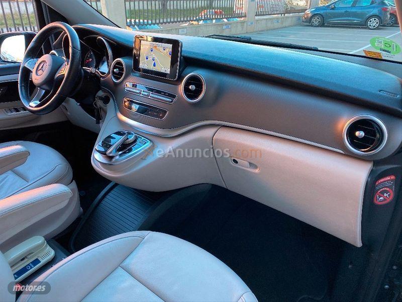 Mercedes Clase V 250 Bluetec Avantgarde Extralargo de 2015 con 279.000 Km por 29.900 EUR. en Madrid