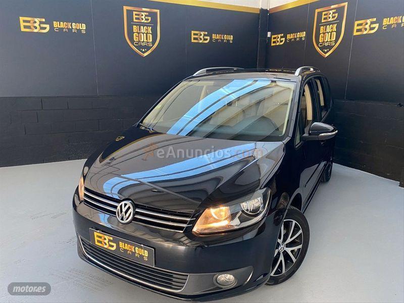 Volkswagen Touran 1.6 TDI 105cv DSG Advance de 2013 con 152.000 Km por 12.990 EUR. en Madrid