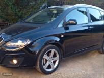 Seat Altea XL 1.6 TDI 105cv Style DSG de 2013 con 98.800 Km por 10.800 EUR. en Huesca