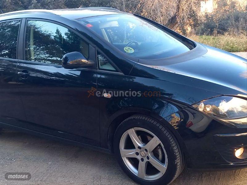 Seat Altea XL 1.6 TDI 105cv Style DSG de 2013 con 98.800 Km por 10.800 EUR. en Huesca