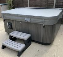 Jacuzzi J-335 años 2017