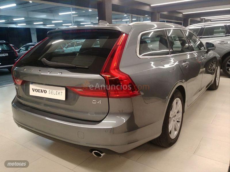 Volvo V 90 2.0 D4 Momentum Auto de 2017 con 96.555 Km por 33.000 EUR. en Guipuzcoa
