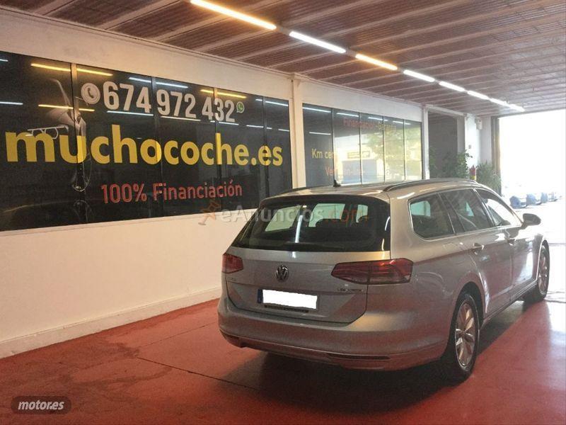 Volkswagen Passat Edition 1.6 TDI 88kW 120CV Variant de 2017 con 160.000 Km por 13.999 EUR. en Malaga