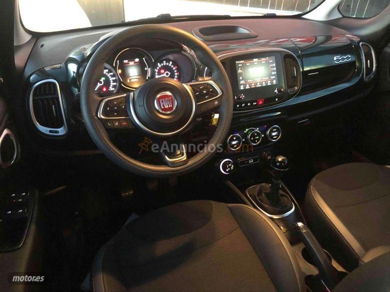Fiat 500L 1.4 16v 70kW 95CV City Cross de 2019 con 21.303 Km por 15.900 EUR. en Granada