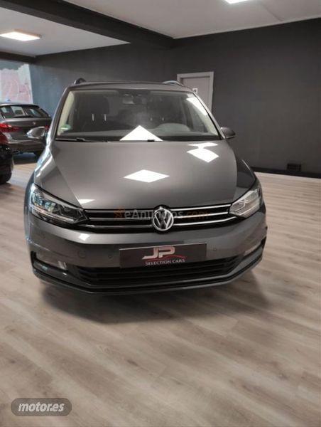 Volkswagen Touran Advance 2.0 TDI SCR 150CV BMT de 2016 con 106.297 Km por 20.000 EUR. en Pontevedra