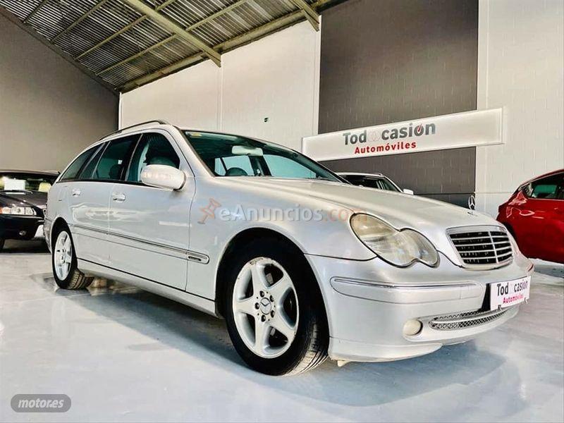 Mercedes Clase C C 220 CDI CLASSIC de 2001 con 280.000 Km por 4.300 EUR. en Sevilla
