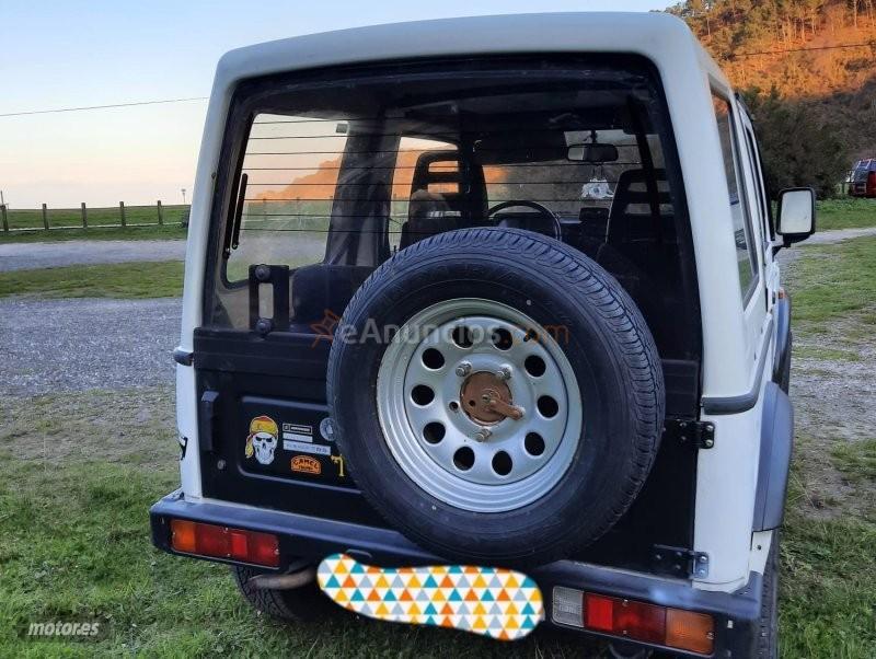 Suzuki Samurai jht 412 de 1992 con 153.259 Km por 4.700 EUR. en Asturias