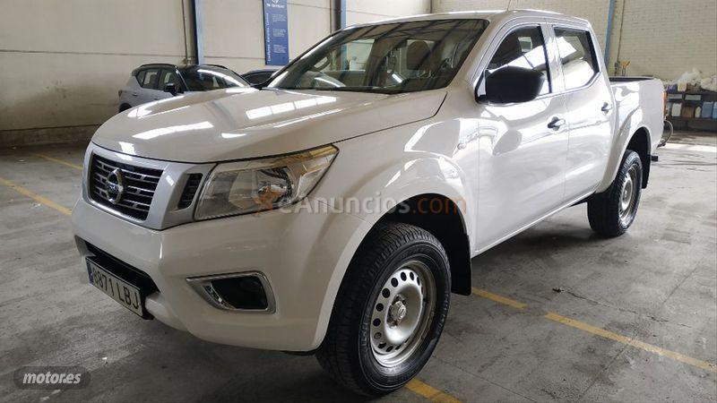 Nissan Navara D. Cab. 2.3dCi 120kW160CV Visia BDif de 2022 por 28.000 EUR. en Lleida